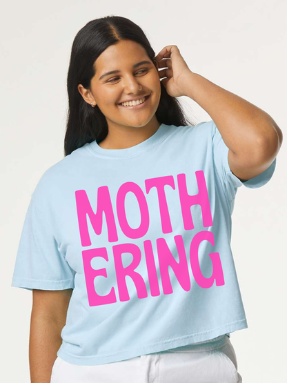 Mothering Graphic Comfort Colors Printed Boxy T-Shirt