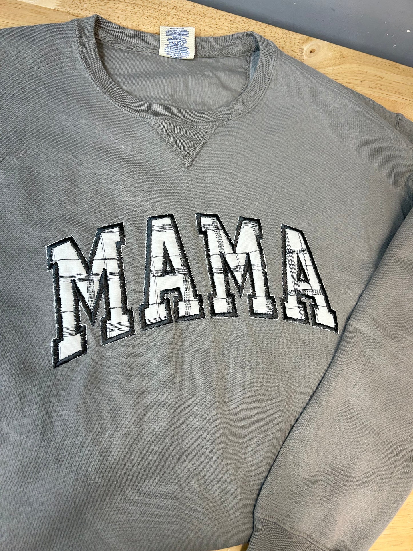 Custom Baby Blanket or Onesie Mama Applique Embroidered Crewneck Sweatshirt